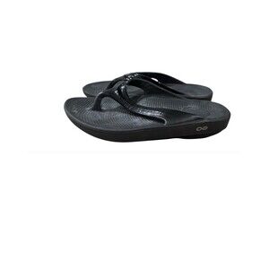 Oofos Womens OOlala Recovery Sandal Size  9 Shiny Black Thong